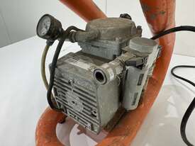 GAST (doa-v510-on) Vacuum Pump - picture0' - Click to enlarge