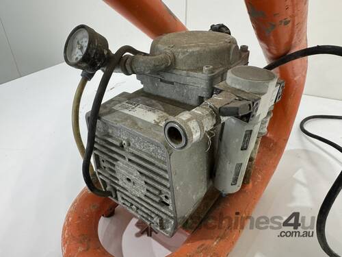 caption GAST (doa-v510-on) Vacuum Pump