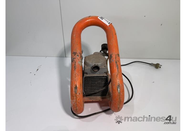 caption GAST (doa-v510-on) Vacuum Pump