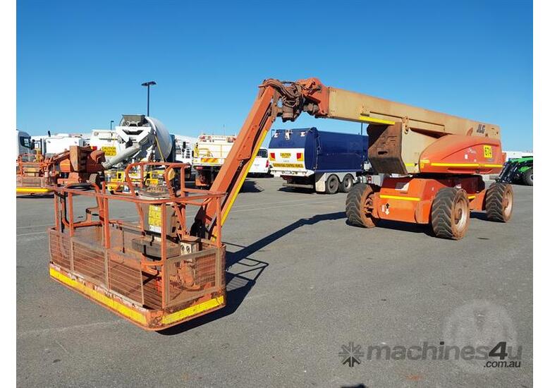 caption JLG SKY Power