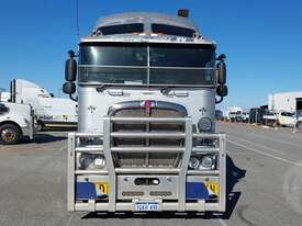 Kenworth K200 - picture0' - Click to enlarge
