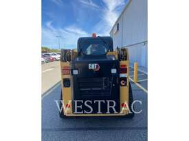 CAT 239D3 Compact Track Loader - picture1' - Click to enlarge