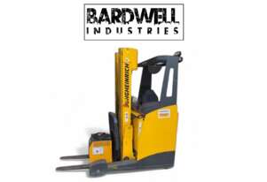 Jungheinrich   ETV 114 Forklift