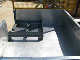 Large Industrial Hazardous Spill Tray Containment - picture1' - Click to enlarge
