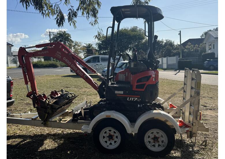 caption Kubota U17-3 Mini Excavator + Trailer Package