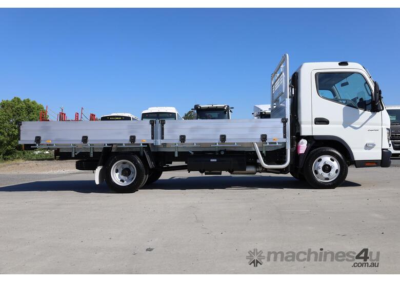 2025 Fuso Canter 515 Alloy Tray