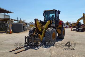 CAT 930K Wheel Loaders integrated Toolcarriers
