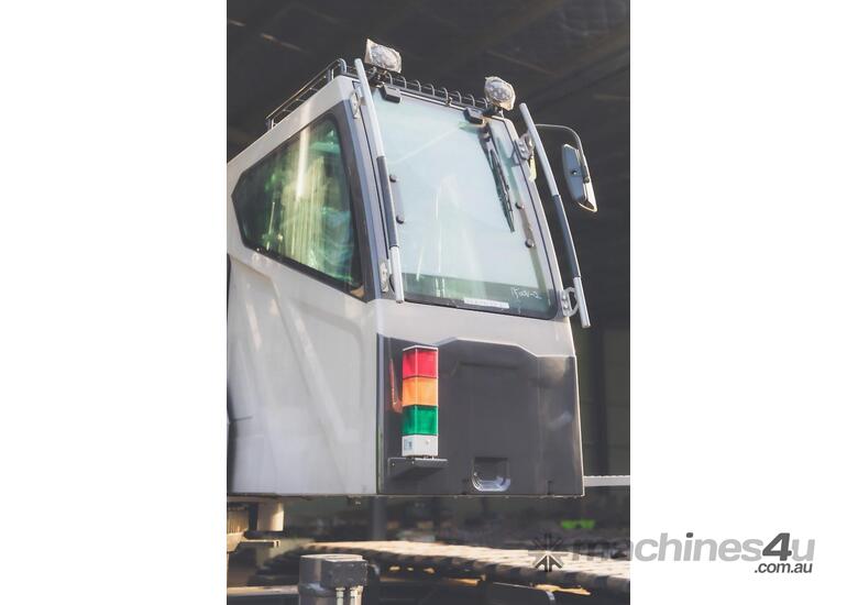 caption 2025 Zoomlion ZCT1500V 150Ton Telescopic Crawler Crane