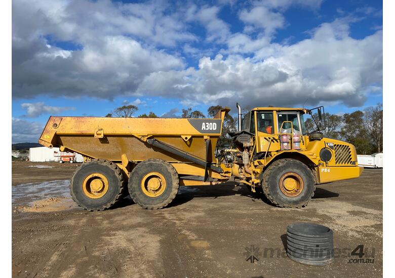 Volvo Dump Truck - Model A30D