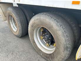 2001 Iveco ACCO 2350K Water Tanker - picture1' - Click to enlarge