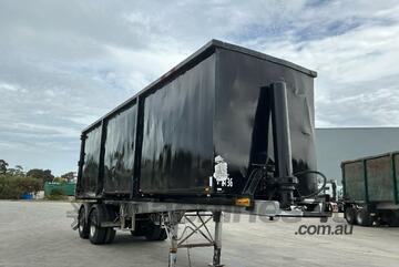 1998 White ST2 Tri Axle Bulk Scrap Tipper B Trailer 1998 White ST2 Tri Axle Bulk Scrap Tipper B Trailer