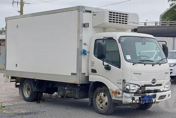 Hino   300