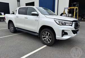 Toyota   SR5 Hilux