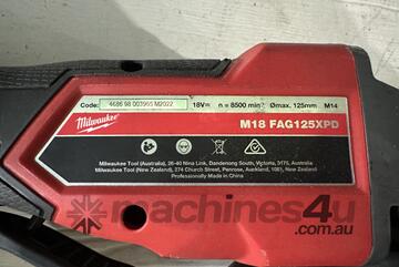 Milwaukee M18 Grinder & Battery