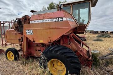 Combine Harvester & Front (Parts)