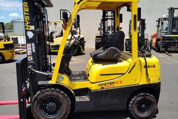 Barn Find!!! Hyster H2.5TX Forklift Only 662 Hours!!!