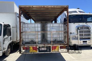 Hino 2000   FB 4x2 Curtainsider