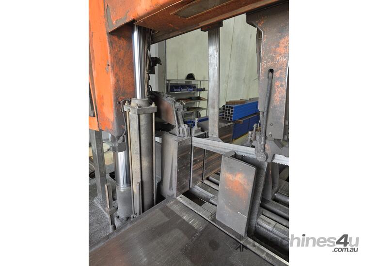 Cosen Automatic Bandsaw