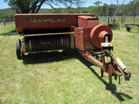 New Holland 317 Small Square Hay Baler - picture0' - Click to enlarge