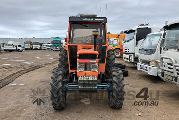 Kubota 1984   M7500DT-A Slasher
