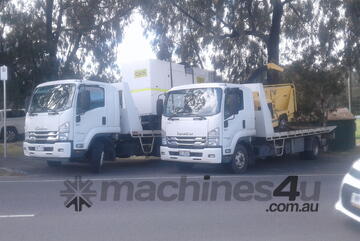 FRR 110-260 Auto , 110,000 ks , lwb , 1 owner , STR tilt tray , tow bar ,