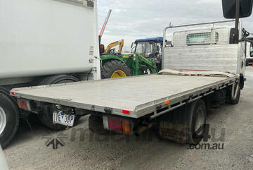 2022 Isuzu NNR 45-150 Table Top