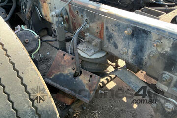 2011 Iveco ACCO Cab Chassis Day Cab