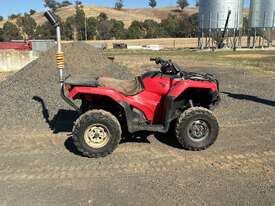 HONDA ATV TRX240 - picture0' - Click to enlarge