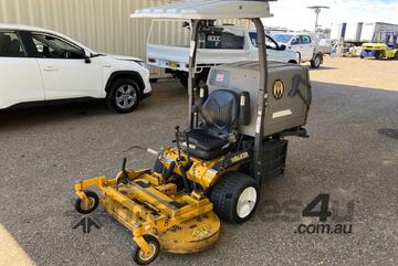 2018 Walker MD21D-13 Ride On Mower