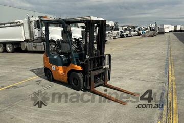 Toyota 1998   42-7FG18 Forklift