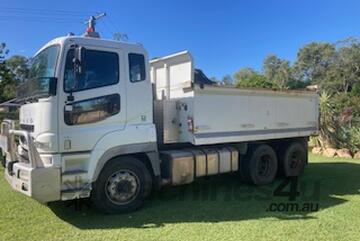 Mitsubishi Fuso FV 201HGE Tip Truck Heavy Duty Tipper Work Ready Diesel 2013 Model Hot Deal