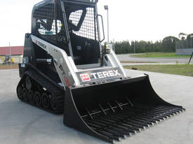 Heavy Duty Skid Steer Round Bar Rock Bucket - picture2' - Click to enlarge