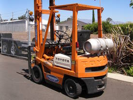 Toyota Forklift  4FG15 - picture2' - Click to enlarge