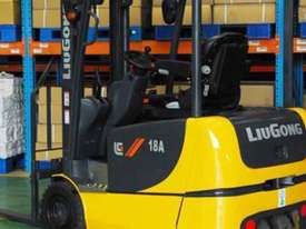 Liugong 2018A-T Electric Forklift - picture0' - Click to enlarge