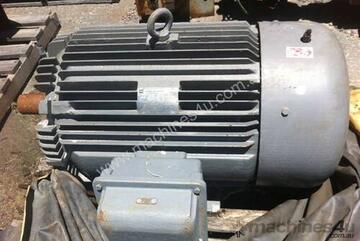 Various AC Motors - 30 kw - 730 kw