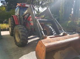 Case IH Maxxum 5140 + Pearson front end loader. - picture2' - Click to enlarge