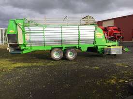 Bonino AB70TR Silage Equip Hay/Forage Equip - picture1' - Click to enlarge
