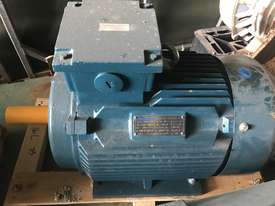 11 kw 15 hp 6 pole 415 v AC Electric Motor - picture0' - Click to enlarge