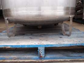 Stainless Steel Storage Tank (Vertical), Capacity: 1,200Lt - picture1' - Click to enlarge