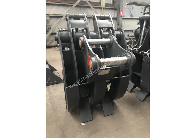 caption Roo Attachments - Hydraulic 5 Tine Box Finger Grab to suit 18 to 20 to 23 Ton
