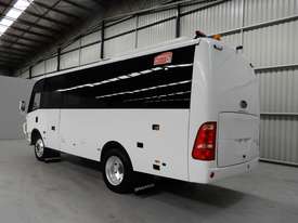 Brahman  Traveller Mini bus Bus - picture1' - Click to enlarge