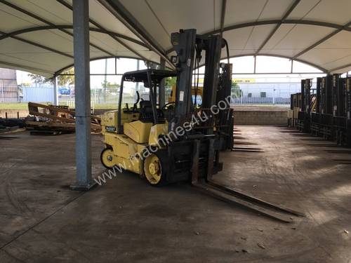 8T Counterbalance Forklift