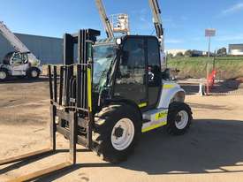 2014 - 2.5T Rough Terrain Container Forklift w/Cabin - picture0' - Click to enlarge