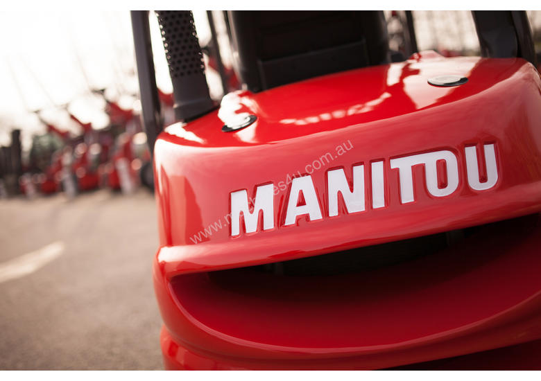 caption NEW MANITOU MI25G - 2.5T LPG CONTAINER ENTRY FORKLIFT