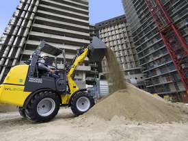 Wheel Loader WL20e Battery Powered - picture0' - Click to enlarge