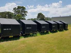 Mobile Skip Trailers x 6 - picture0' - Click to enlarge