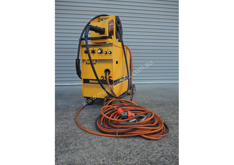 caption WIA Weldmatic Mig welder