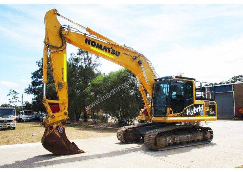 caption Komatsu HB215LC-1 Tracked-Excav Excavator