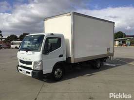 2015 Mitsubishi FUSO - picture2' - Click to enlarge