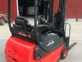 Linde E16C Electric Forklift - picture0' - Click to enlarge